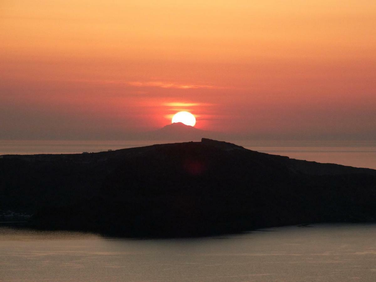 Yposkafo Suites - Studio - Santorini Fira  Eksteriør bilde